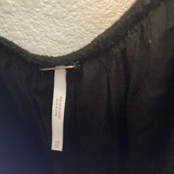 Free People Mini Dress Size XS Oxford Embroidered Black Floral Boho Goth Witchy - Picture 7 of 16